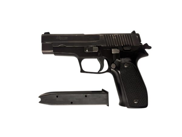 Sig Sauer P226 | Stan dobry - - obrazek 4
